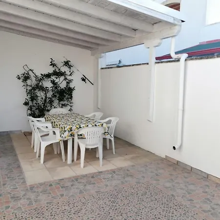 Casa Pepe A Pescoluse بيت للعطل مارينا دي بيسكولوس